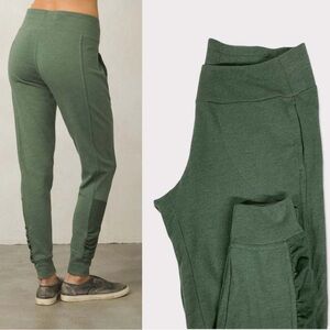 prAna Joggers Medium Heather Green Terry Palmetto Pants Womens Yoga Like New